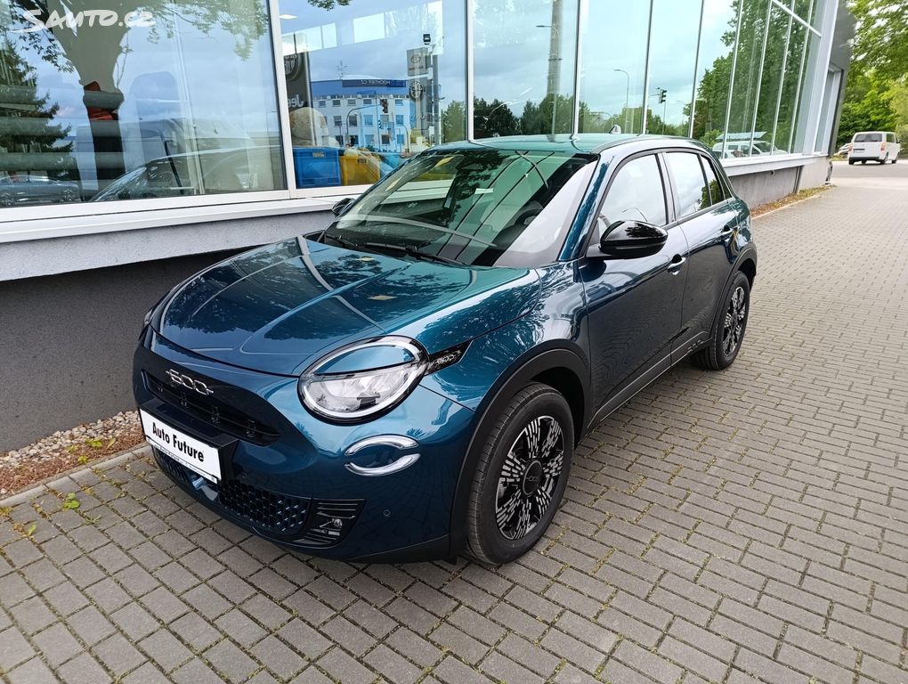 Fiat 600, Icon BEV 54kWh 115kW/156k